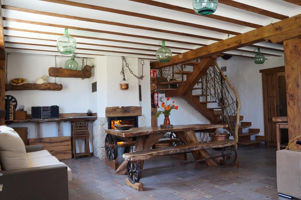 Casa Rural Bioenergetica La Serrezuela Olmos de Atapuerca Exterior photo
